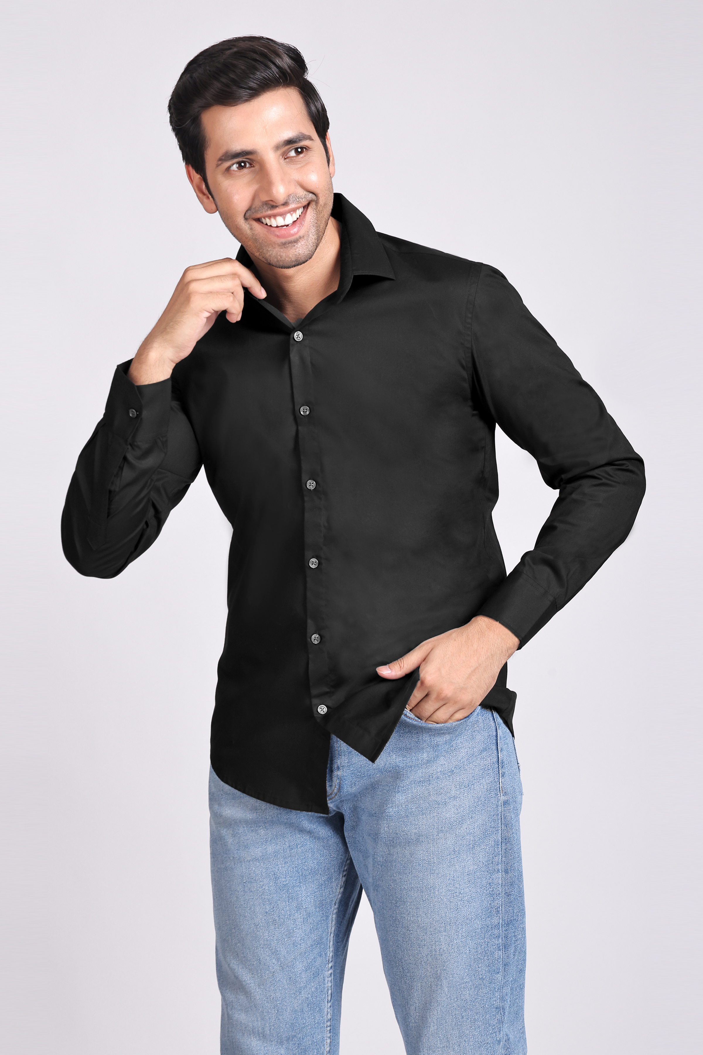 Timeless Men's Classic Relaxed Fit Shirt 