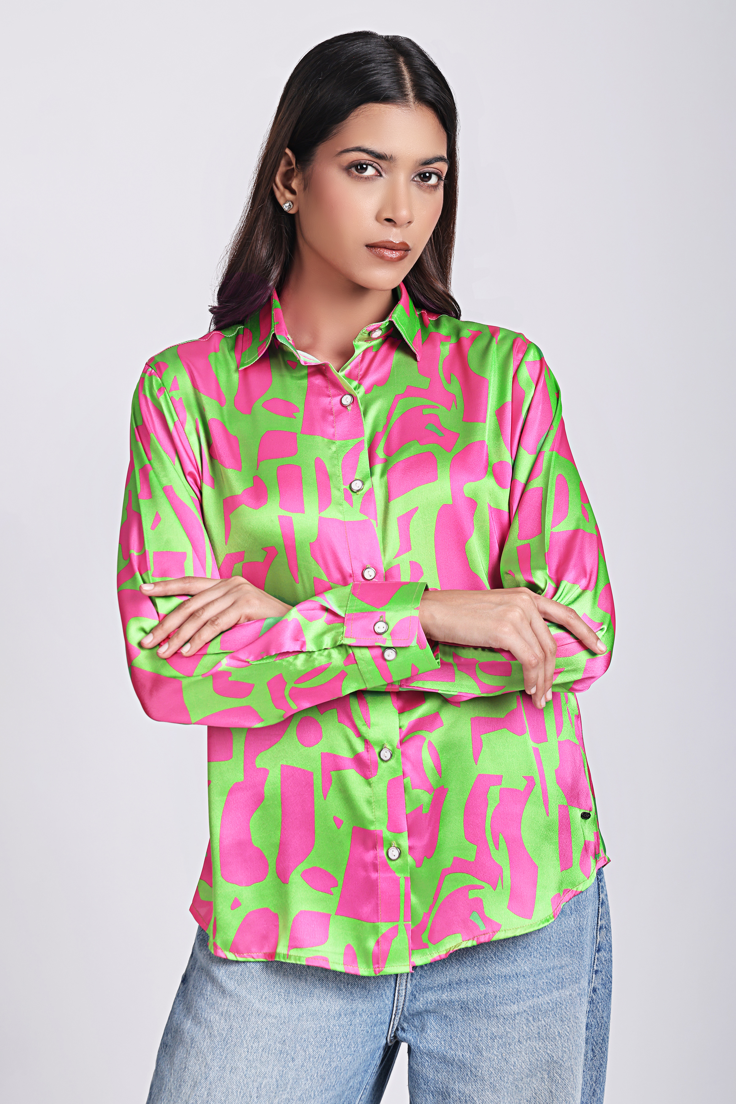 Women's Relaxed Fit Geometric Print Satin Shirt