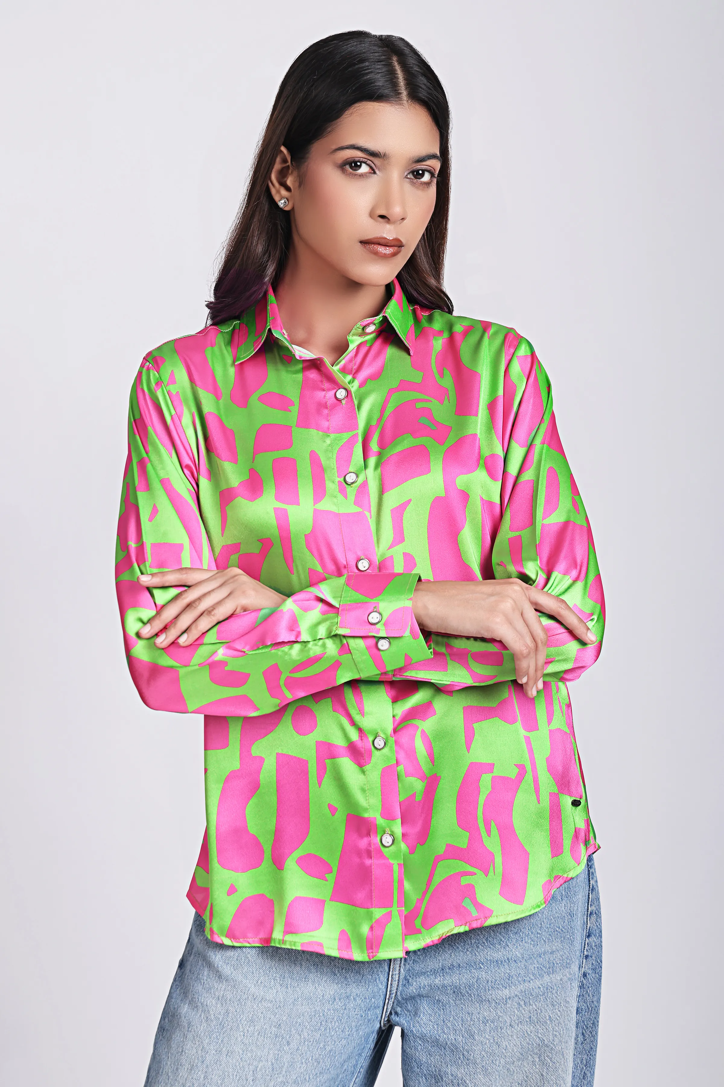 Women's Relaxed Fit Geometric Print Satin Shirt